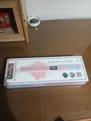 Lexical 980 Hair Straightener new, for curls