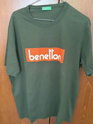 Benetton T-shirt XL used, dark khaki cotton