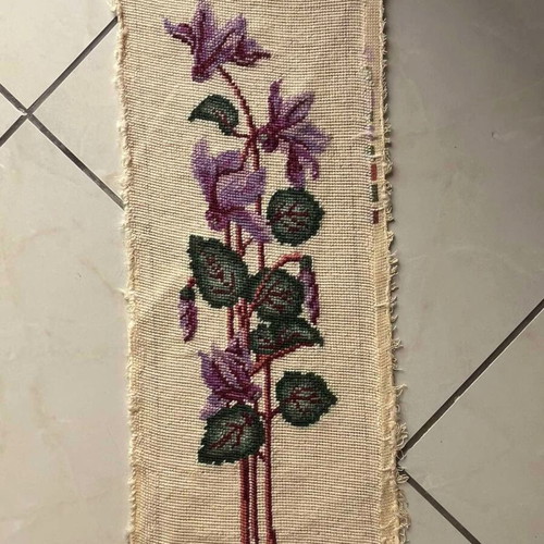 Handmade frame used, dimensions 0.50x19