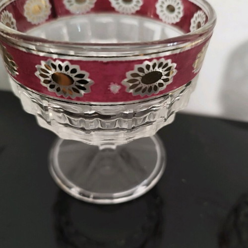 Stampi Francolini crystal bowls used with red and gold details