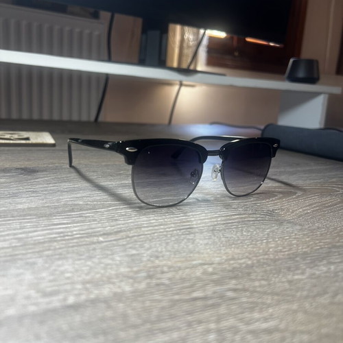 Sunglasses new, black color