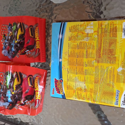 Bestway children's boat and Hot Wheels armbands new