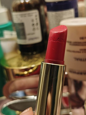 Guerlain red lipstick like new