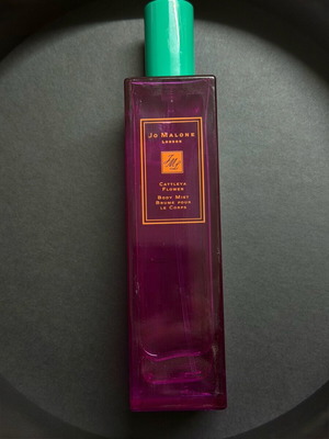 Jo Malone Cattleya Flower Body Mist like new 100 ml