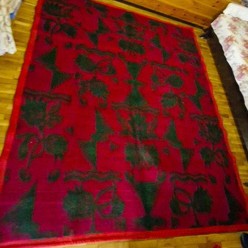 Wool Blanket like new, handmade, 196x227 cm