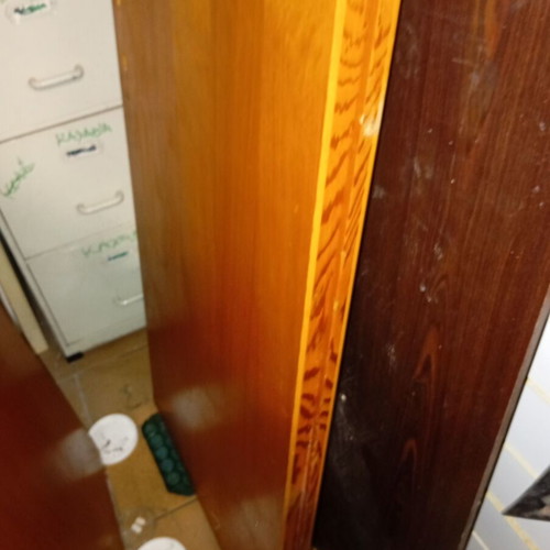 2 Oregon interior doors used with solid wood frames 9 cm