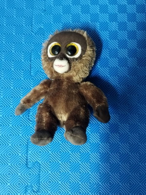 Plush monkey like new