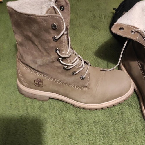 Timberland boots like new, gray, unisex, US size 9