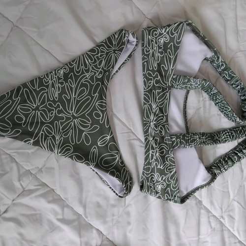 Highrise green swimsuit set size XS like new