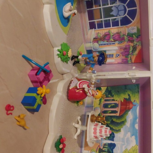 Playmobil Princess Birthday Case like new