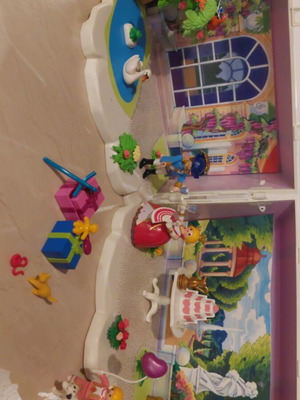 Playmobil Princess Birthday Case like new