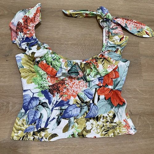 Zara colourful top size medium like new