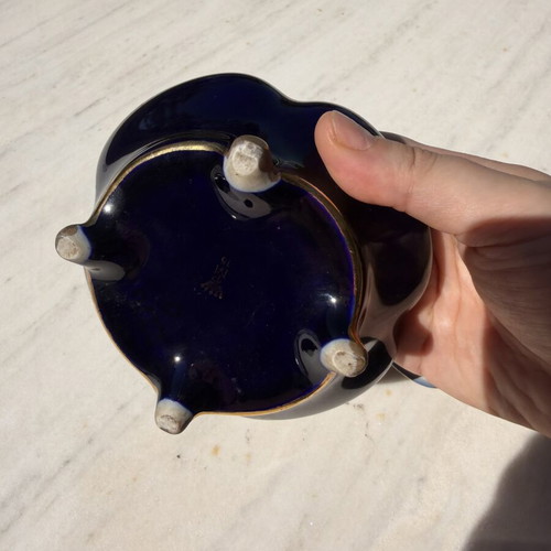 Vintage cobalt porcelain jewelry box like new with floral lid