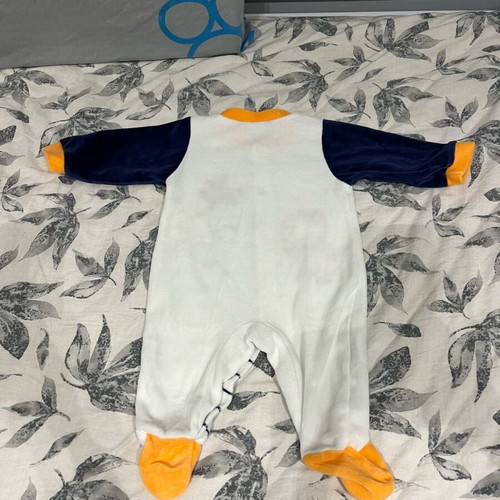 Velour baby rompers like new for 2-5 months old