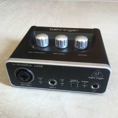 Behringer U-Phoria UM2 audio interface