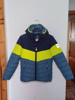 McKinley Ricos kids jacket like new, size 140, multicolor