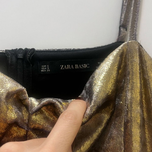 Zara dress gold with silver waves like new, size M