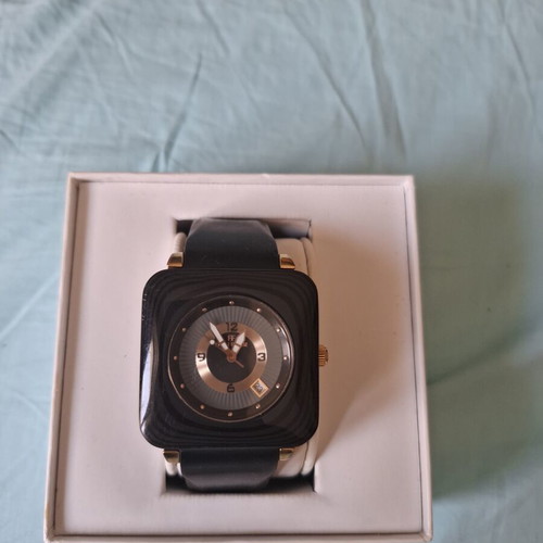 Folli Follie women's watch used, black and gold
