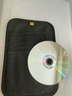 Fabric CD case for 5 CDs like new