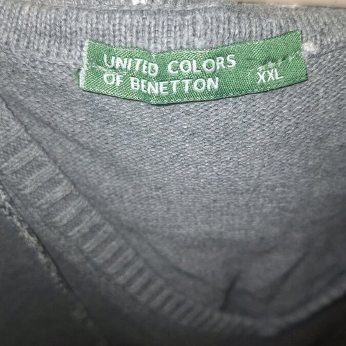 United Colors of Benetton women's blouse used, grey with hood