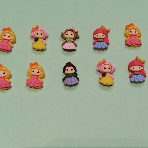 Decorative resin princesses, pack of 10 pieces