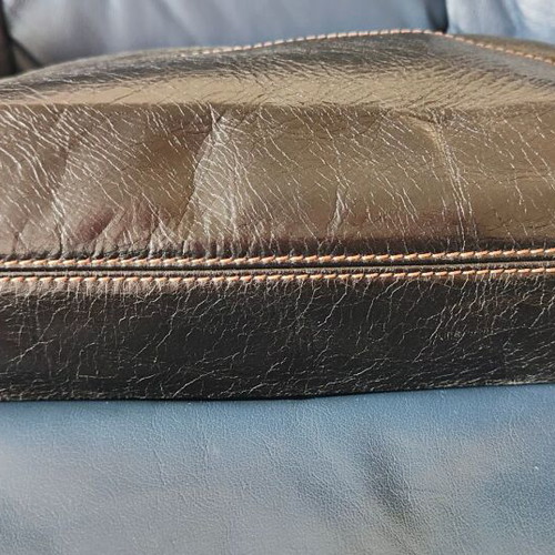 Coccinelle leather shoulder bag like new, black