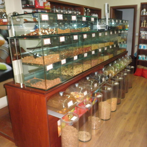 Coffee shop and nut shop equipment in very good condition