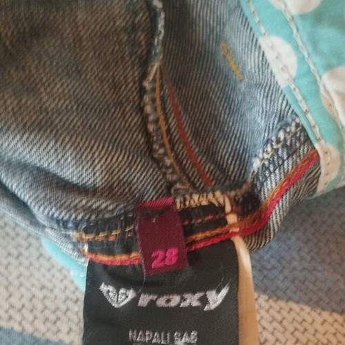 Miss Denim women's denim cargo pants Y2K like new, size 28