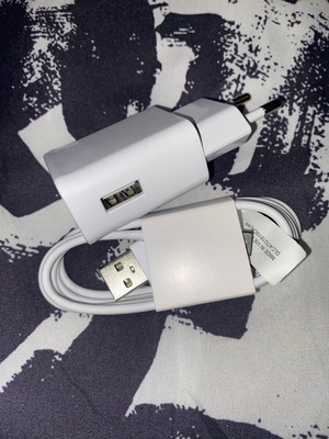 Зарядно USB-Type C ново, неизползвано
