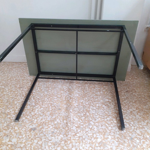 Work table used 75×126 cm, height 81 cm