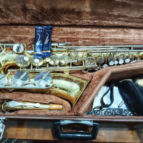 Yamaha YAS-23 Alto Saxophone, made in Japan