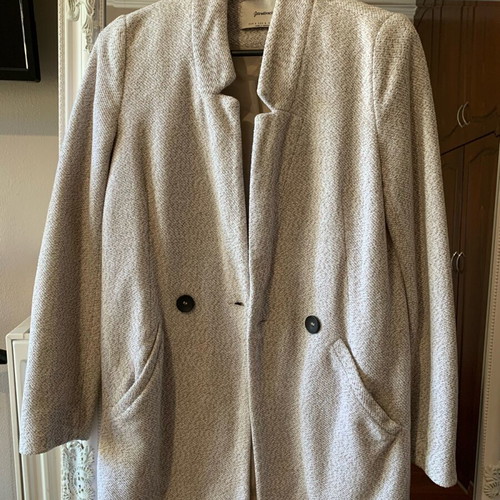 Stradivarius women's coat size S beige like new