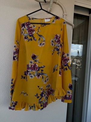 Vila women's blouse like new, yellow-orange, asymmetrical print, XS-S
