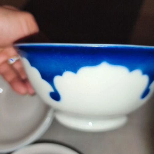 Serving bowls set of 4 like new