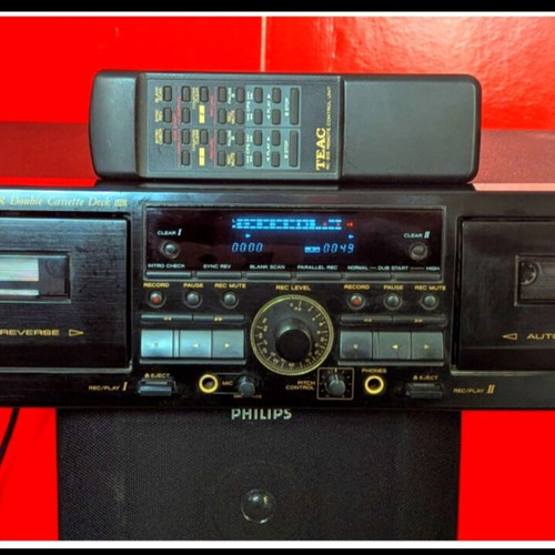 Teac W-860R Double Cassette Deck like new with original remote
