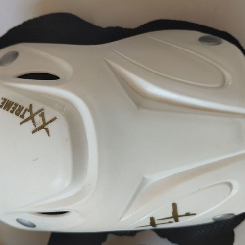 Protective equipment knee pads and wrist guards like new