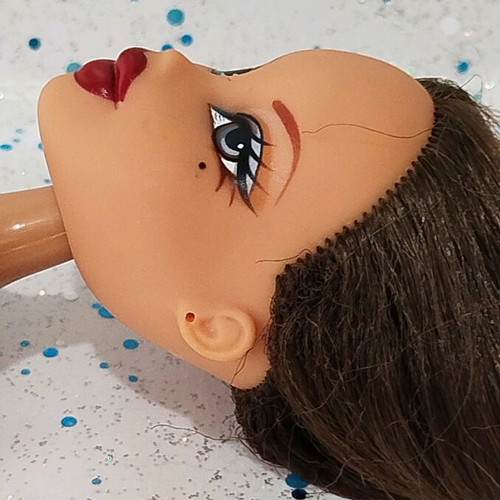 Bratz Funk Out Yasmin nude used with flaws