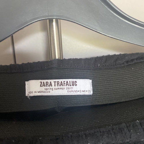Zara pants small size black like new