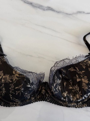 Agent Provocateur bra Uk 32D black and brown silk like new