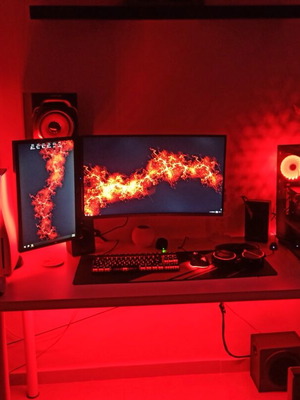 Gaming setup με Intel 13-10000, 1660 Super, Samsung 27" 144Hz, χωρίς PS5