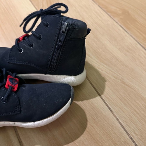 H&M boots used, kids size 28, dark blue with zipper