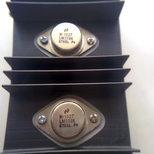 LM338 5A Voltage Regulators with Aluminum Heatsink like new