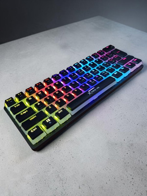 Tougk GK-985P μηχανικό gaming πληκτρολόγιο σαν καινούργιο με RGB φωτισμό