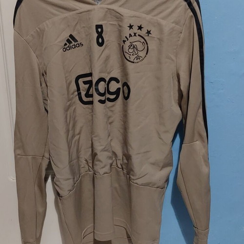 Ajax training jersey long sleeve medium like new