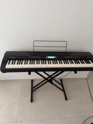 Thomann Electric Stage Piano SP 5600 Deluxe Set like new