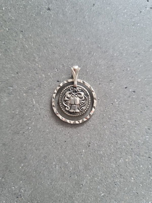 Pendant with Cancer zodiac sign new, silver color