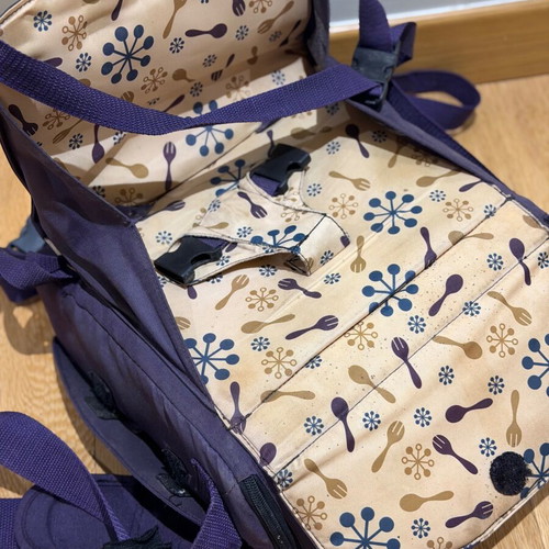 Munchkin Travel Booster Seat used, portable and stable