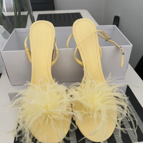 Yellow sandals with feathers size 41, new, 11cm heel