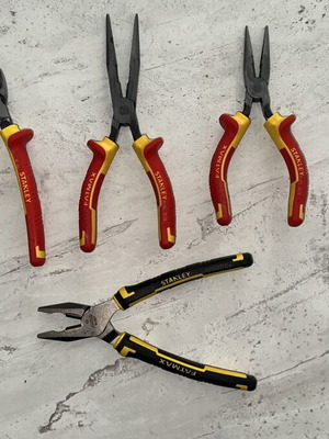 Σετ πένσες Stanley Fat Max σαν καινούργιες, μονωμένες 160mm και 200mm