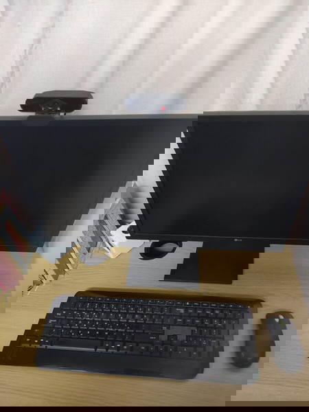 Desktop + Monitor LG 23.8